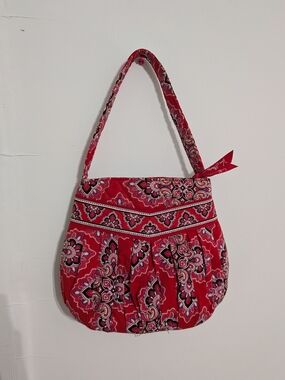 Vera Bradley "Hannah" Frankley Scarlet Floral Handbag